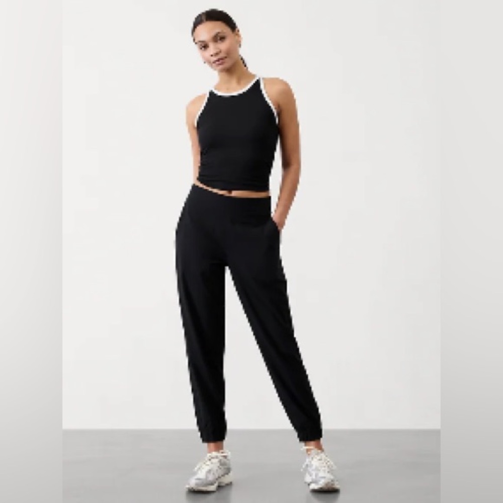 Athleta Brooklyn Jogger Pants in Black Size 6